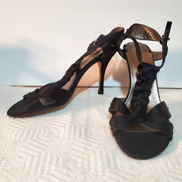 Max Studio Black Satin Strappy Heels . SIZE 7. - Picture 2 of 5
